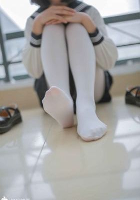 日韩精品久久久免费观看四虎_国产剧韩国电影在线观看