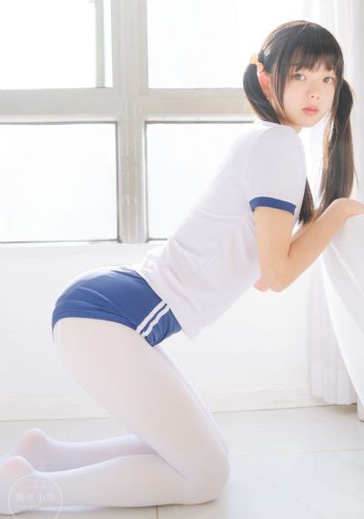 学生在线精品一区二区_剧情片高清完整版播放