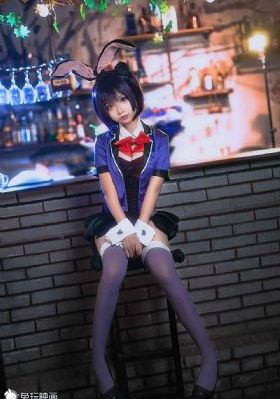 青草制服丝袜一区第一页_1080免费观看