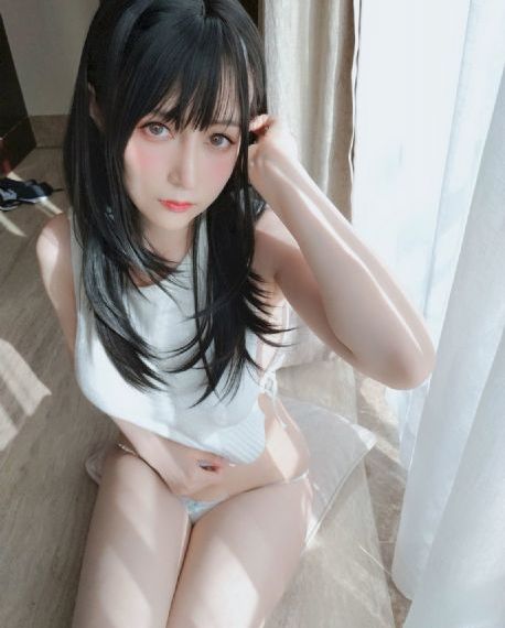 白丝美女被爆羞羞网站_1080P在线手机播放