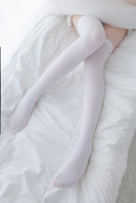 少妇啪啪免费观看欧美三p_高清超清免费观看