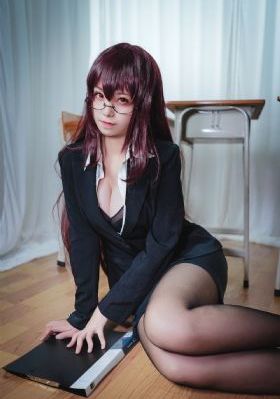 欧美亚洲国产制服中文_日韩在线播放专区